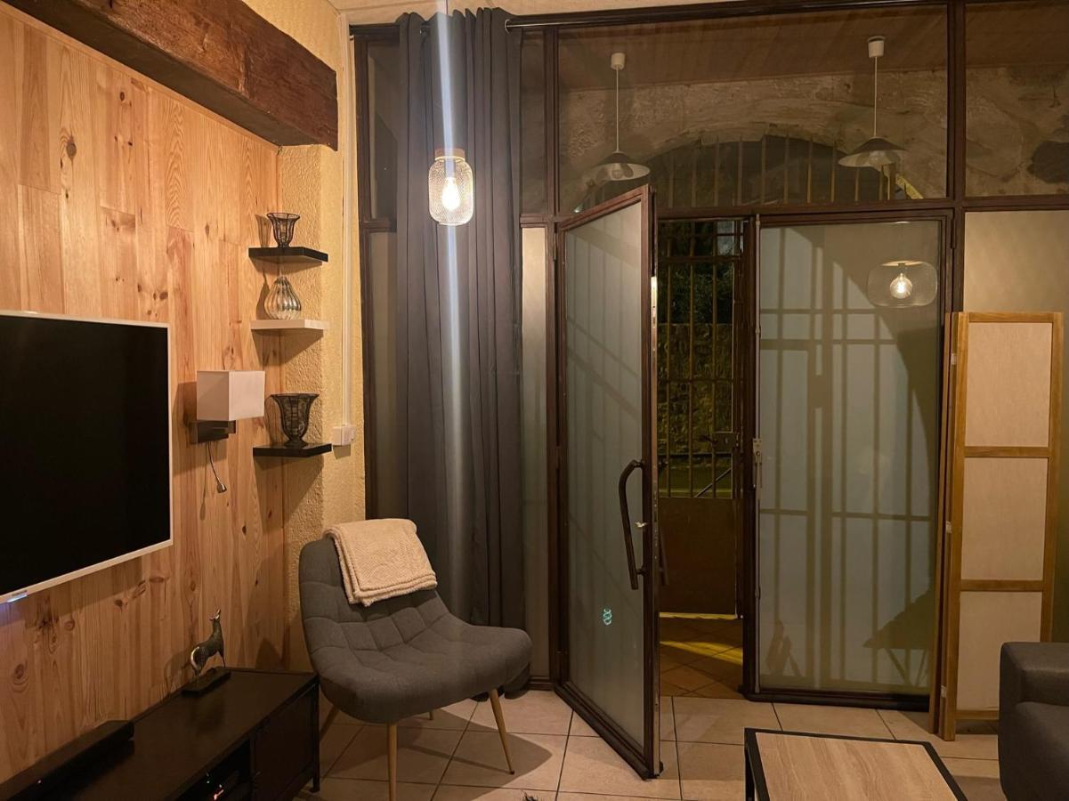 Poppy Appartement De Charme A 2 Min Centre-Ville Figeac Kültér fotó